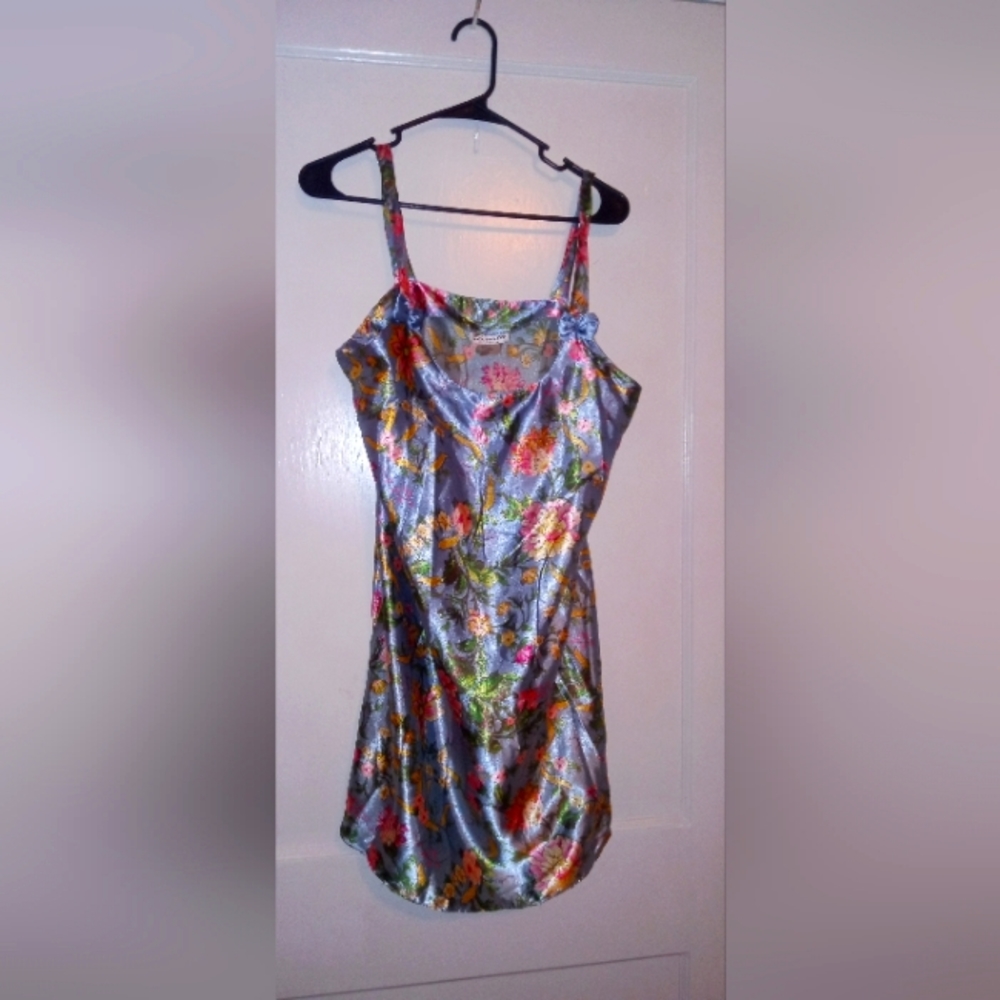 Vintage Night gown